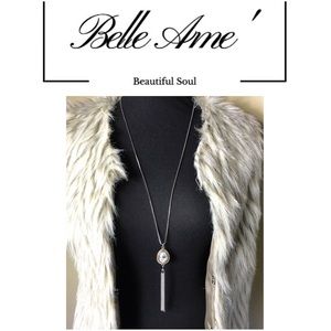 Stylish Tassel with rhinestone!💖👑