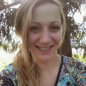 Meet your Posher, Caitlyn