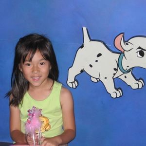 Meet your Posher, Sidney