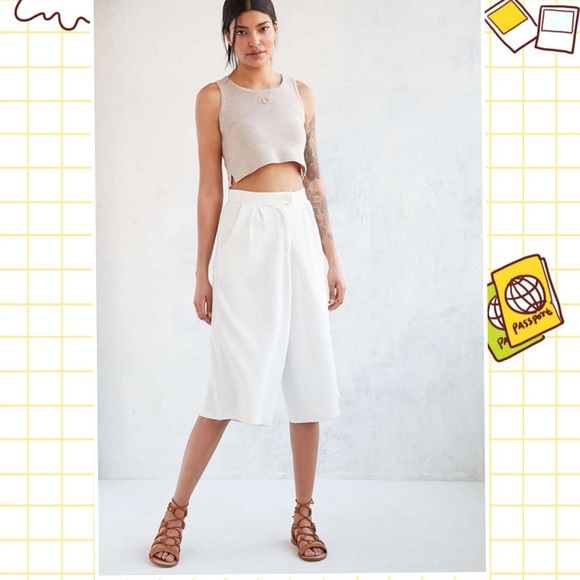NWT Urban outfitters Seersucker Culotte Pant