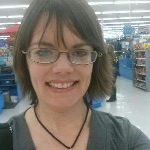 Meet your Posher, Angie