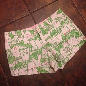 Lilly Pulitzer Size 8 Mint Julep Walsh Shorts