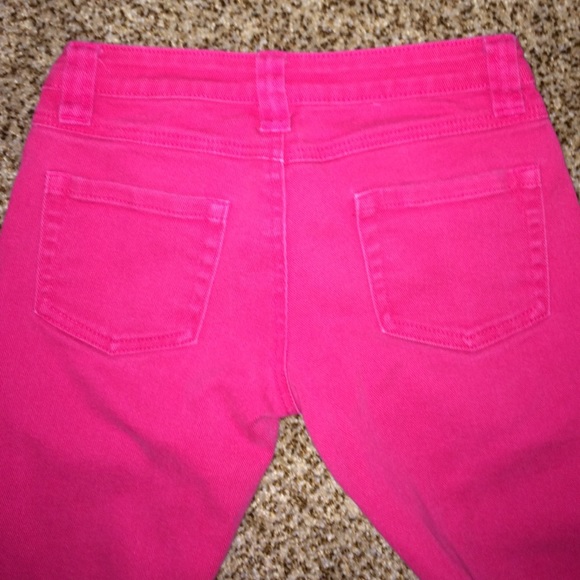 Straight legged Hot pink jeans - Picture 2 of 3