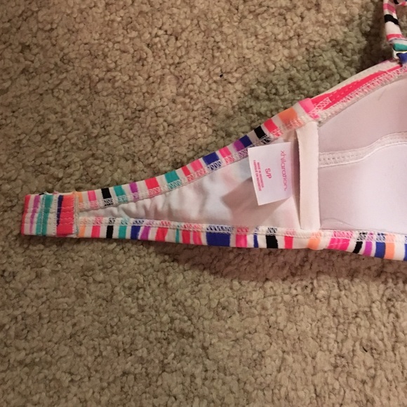 Bikini top - Picture 3 of 3