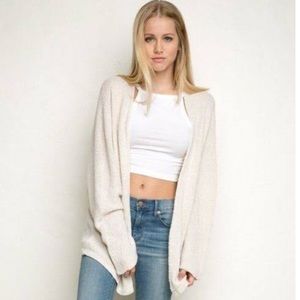 Brandy Melville Beige cardigan/sweater