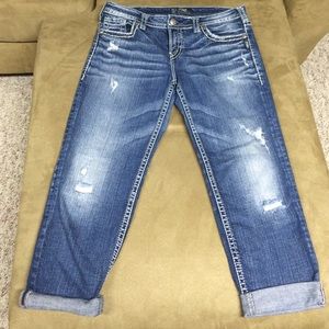 Silvers-Aiko fit capri