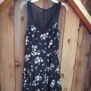 Kimchi Blue Floral Dress! Super flattering!