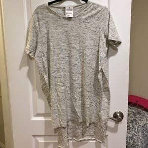 brandy melville long side slit tee