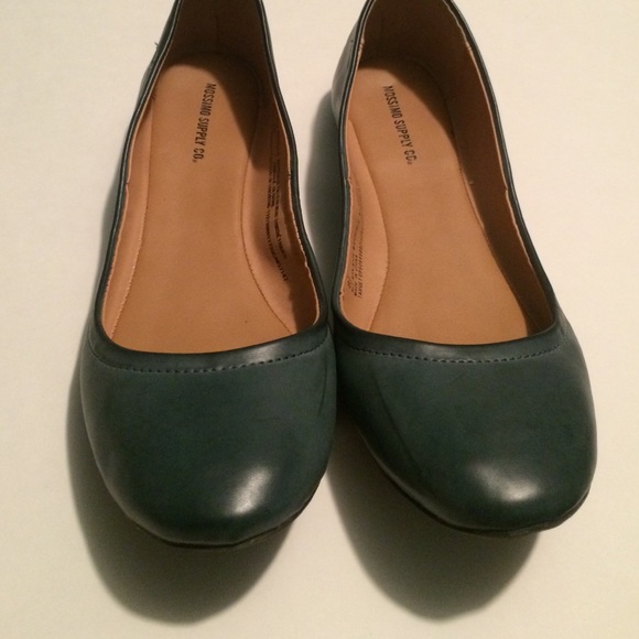 Dark blue ballet flats