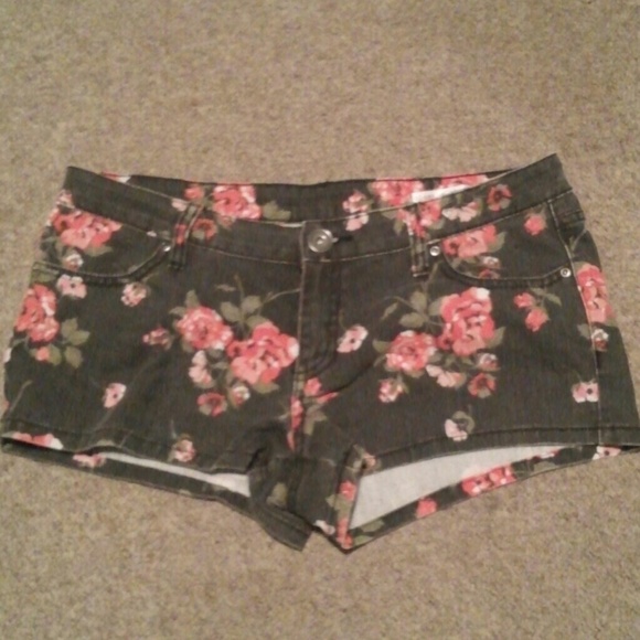 Floral shorts