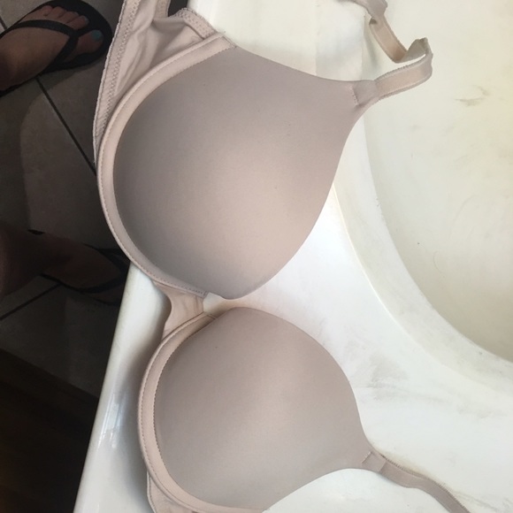 🌼Victoria secret "where every where bra
