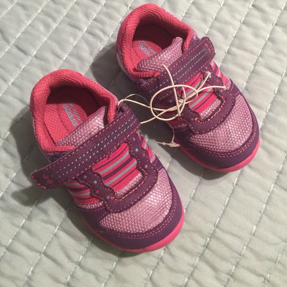 Brand new toddler stride rite tennis shoes
