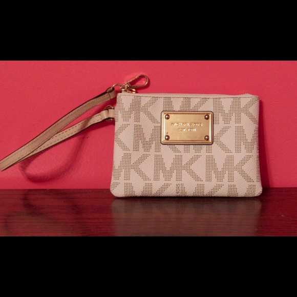 MICHAEL Michael Kors Jet Set Small Wristlet
