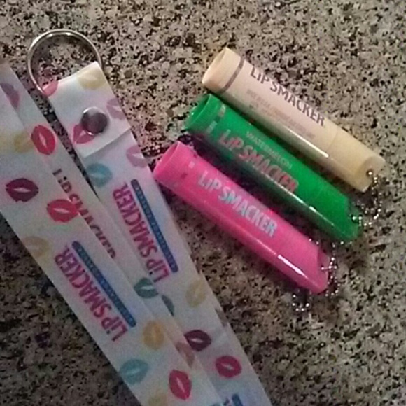 Smacker Trio Lip Gloss kit - Picture 1 of 3