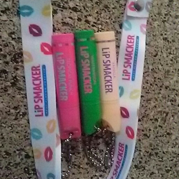 Smacker Trio Lip Gloss kit - Picture 3 of 3