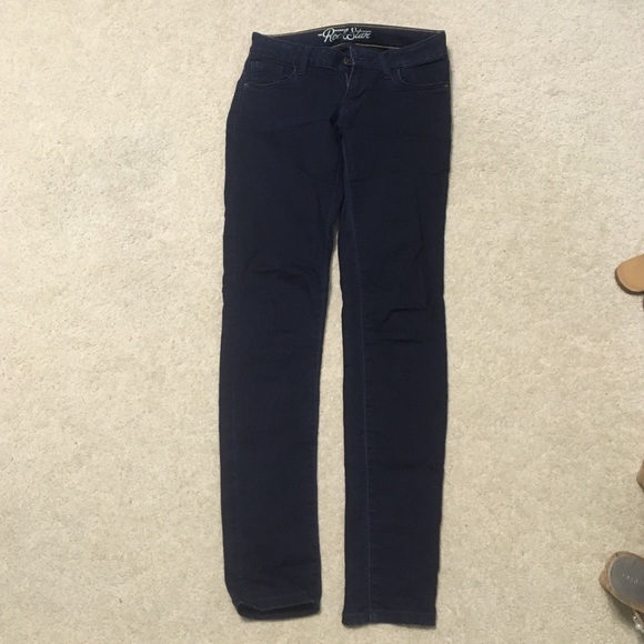 Old Navy dark wash skinny jeans