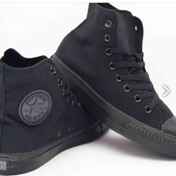 Black converse
