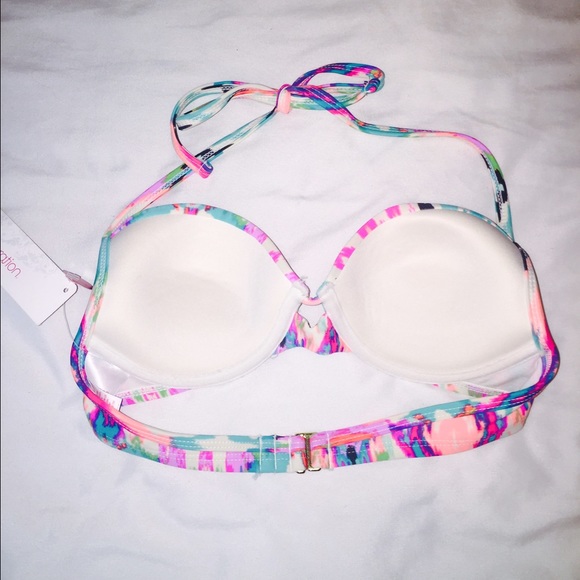 NWT Bikini Top - Picture 2 of 2