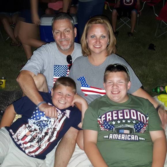 Meet your Posher, Charity