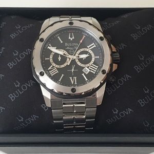 Bulova men's watch new.