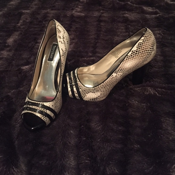 Black and Tan open toe heel