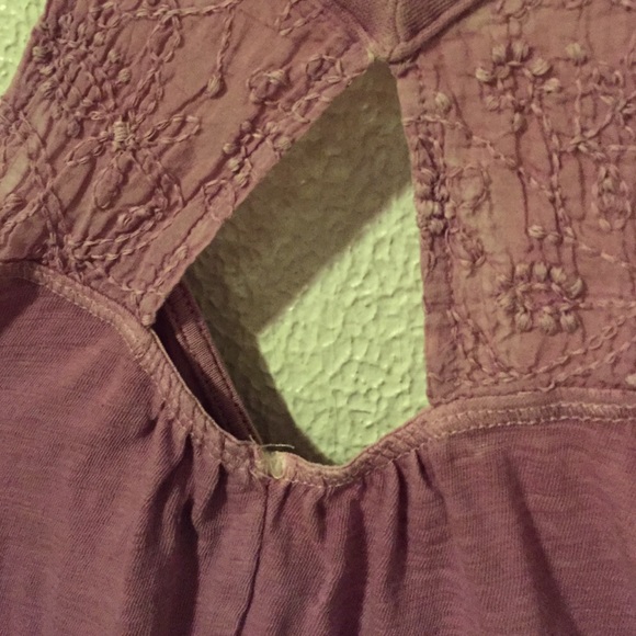 SOLD- American Eagle Purple Sleeveless Top Small - Picture 3 of 4