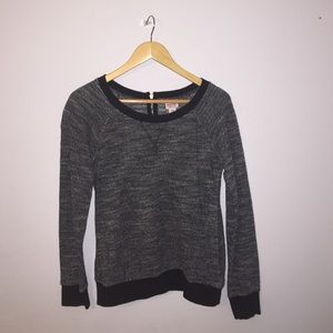 Long sleeve sweater good condition