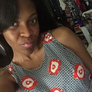 Meet your Posher, Veronica