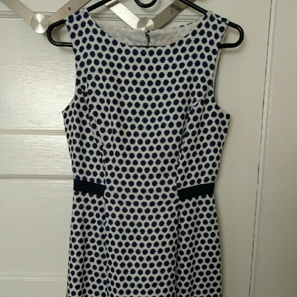Ann Taylor Loft Linen Polka Dot dress Size 2