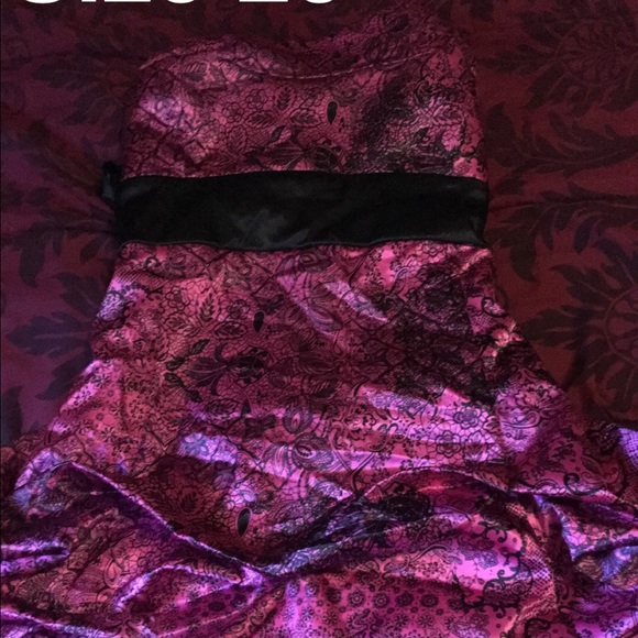 Short dress
