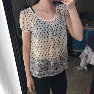 White Shirt With Small Back Keyhole Design