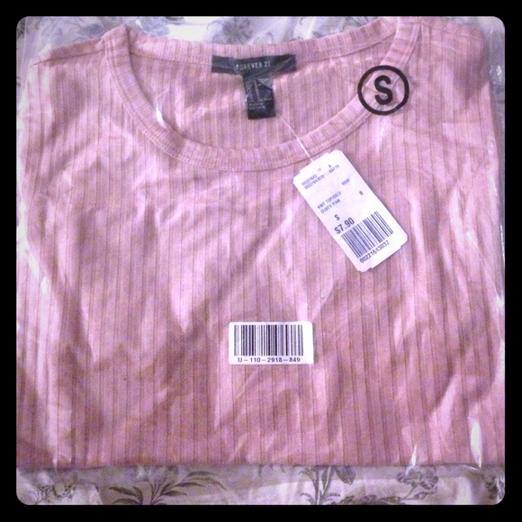 FOREVER21 knit top short sleeve