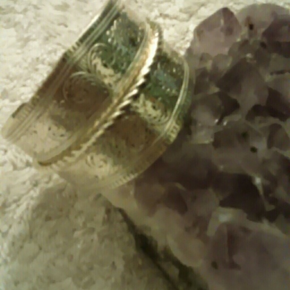 Cuff bracelet