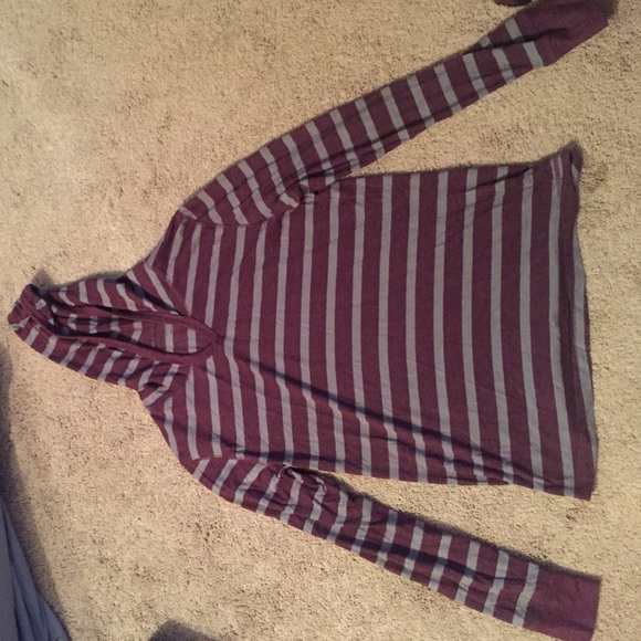 Mens long sleeve hooded shirt