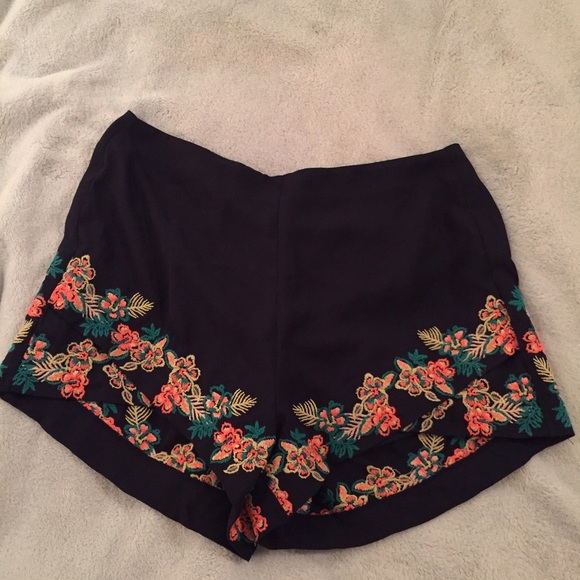 LF Pants - LF shorts