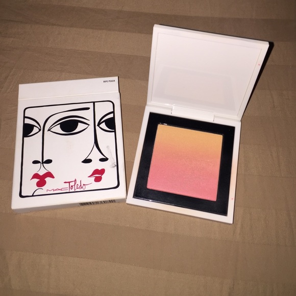 Mac blush