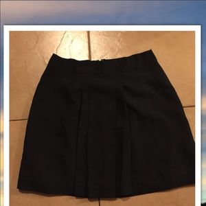 GAP BLACK SKIRT