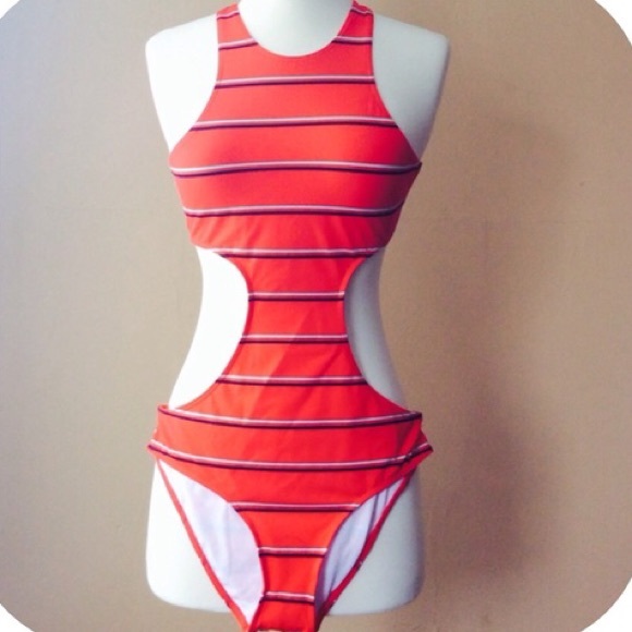 UO monokini