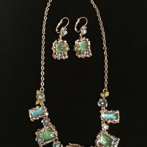 Necklace set