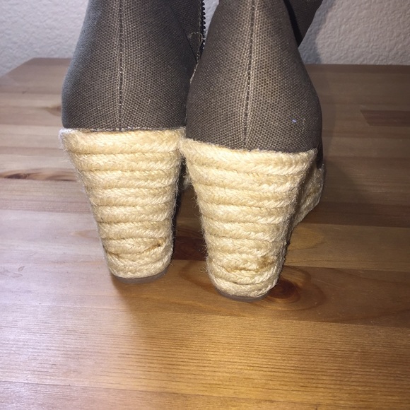 wedges - Picture 3 of 4