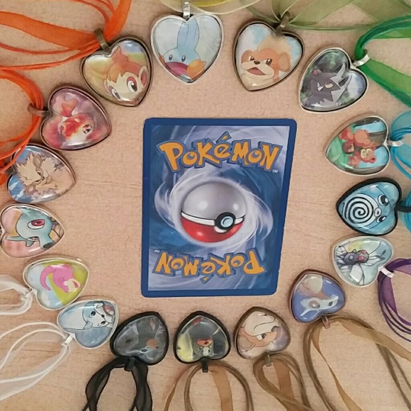 One(1) Pokemon Heart Necklace, I Choose You! - Picture 3 of 4