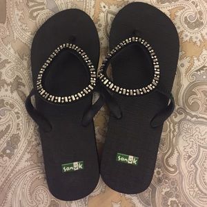 Sanuk sandals