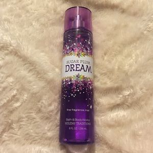 Bath & body works sugar plum dream mist