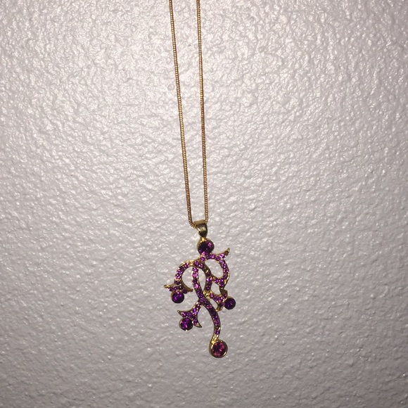 Lon chained purple necklace