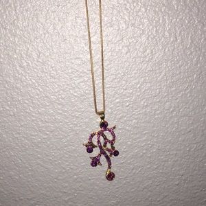 Lon chained purple necklace