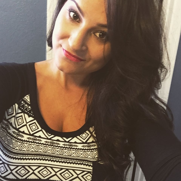 Meet your Posher, Tiana