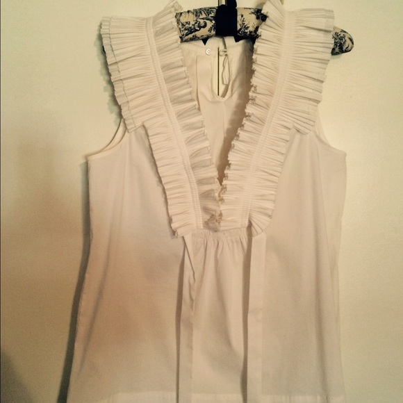 BCBG Unique White Sleeveless Top