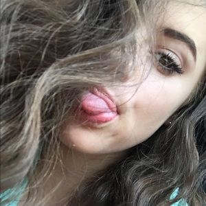 Meet your Posher, Amythest