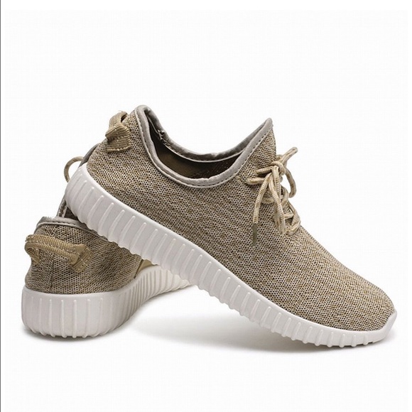 New with original packaging (: - Picture 4 of 4