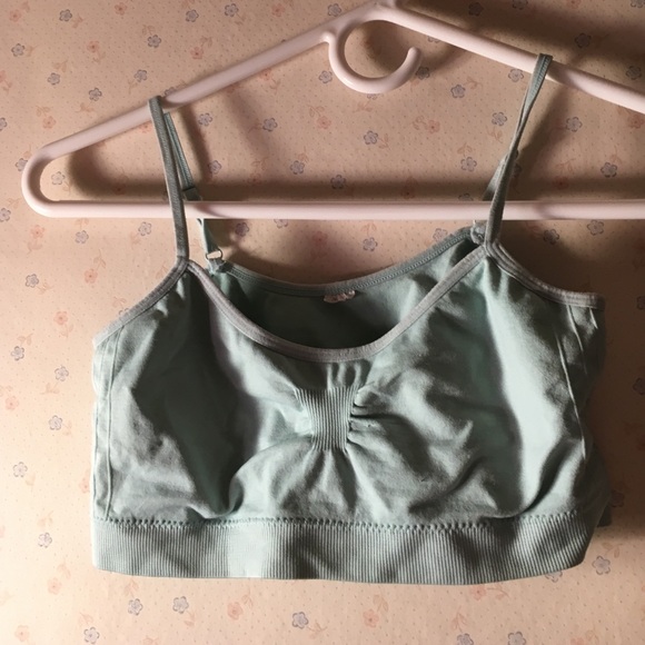 Sports bra